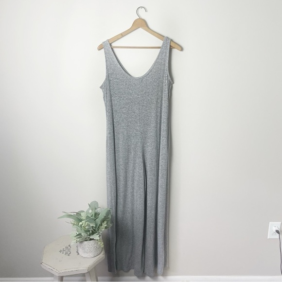 [Altar'd State] Women's Dray Ribbed Knit Sleeveless One Piece Oversized Jumpsuit - Picture 6 of 7